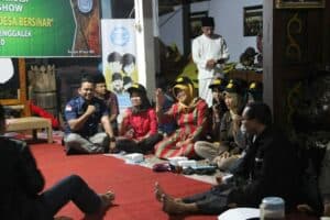BNNK TRENGGALEK ADAKAN DISEMINASI INFORMASI P4GN MELALUI TALKSHOW DI DESA WATULIMO