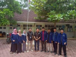 BERSAMA STIT SUNAN GIRI TRENGGALEK-Sosialisasi Bahaya Narkoba di MI Pudji Hardjo dan SDN 2 Prambon