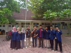 BERSAMA STIT SUNAN GIRI TRENGGALEK-Sosialisasi Bahaya Narkoba di MI Pudji Hardjo dan SDN 2 Prambon
