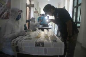 Screening Tes Urin bagi Pegawai di Kantor Pengadilan Negeri Trenggalek