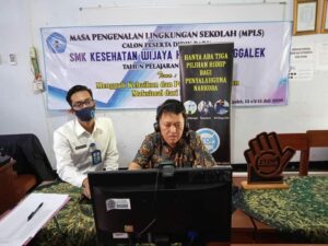Sosialisasi Bahaya Narkoba secara Virtual dalam mengisi kegiatan MPLS SMK Kesehatan Brawijaya Husada Trenggalek