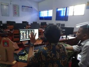 Sosialisasi Bahaya Narkoba secara Virtual dalam mengisi kegiatan MPLS SMK Kesehatan Brawijaya Husada Trenggalek