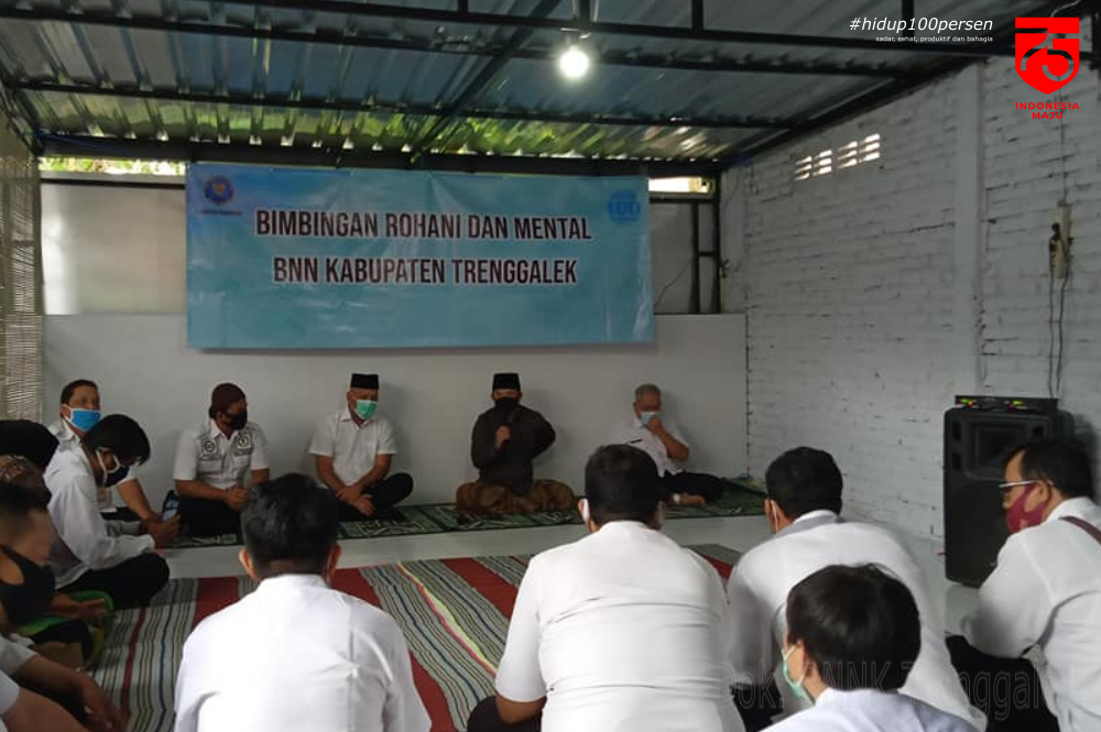 BINROHTAL BAGI PEGAWAI BNNK TRENGGALEK