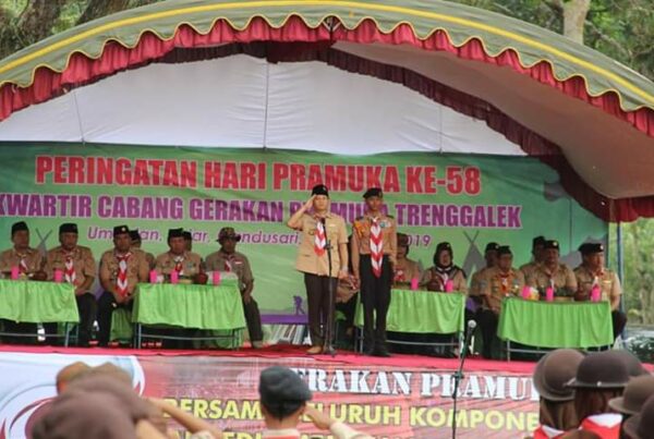 Menghadiri Pelaksanaan Apel Besar Gerakan Pramuka Trenggalek