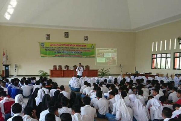 Sosialisasi Bahaya Penyalahgunaan Narkoba dan Miras kepada 1.100 anak siswa-siswi SMKN 1 Trenggalek