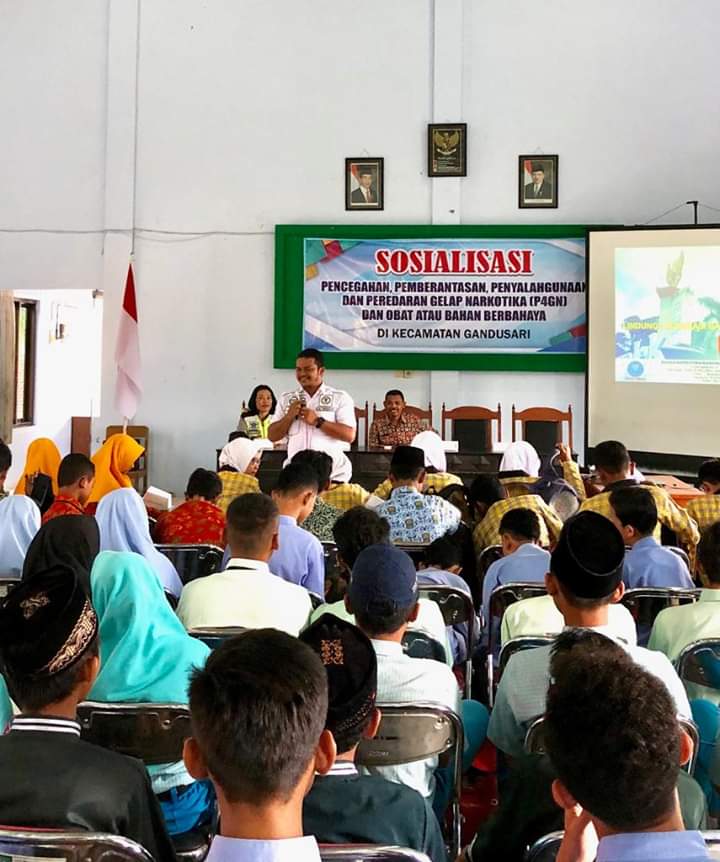 Sosialisasi P4GN dan Obat Keras Berbahaya di Wilayah Kecamatan Gandusari Sosialisasi P4GN dan Obat Keras Berbahaya di Wilayah Kecamatan Gandusari