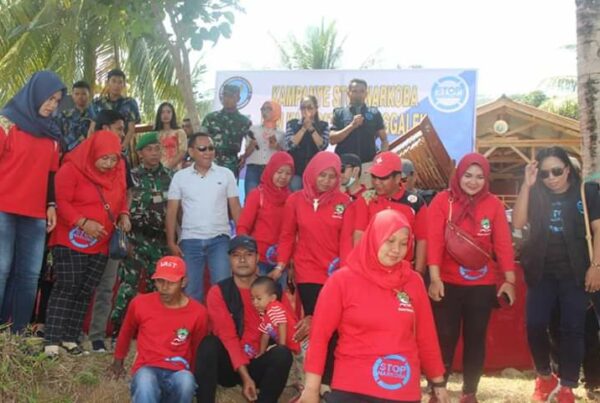 Kampanye Stop Narkoba di Kawasan Wisata Pantai Mutiara Watulimo Trenggalek