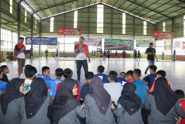 INSERT KONTENT BNNK TRENGGALEK PADA EVENT SMADA TRENGGALEK FUTSAL CHAMPIONSHIP #5 TAHUN 2020 INSERT KONTENT BNNK TRENGGALEK PADA EVENT SMADA TRENGGALEK FUTSAL CHAMPIONSHIP #5 TAHUN 2020