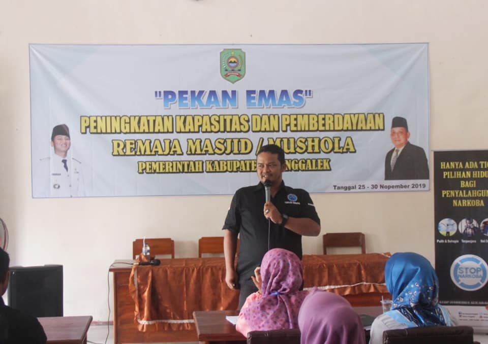 GIAT PENINGKATAN KAPASITAS DAN PEMBERDAYAAN REMAS/MUSHOLLA, BNNK TRENGGALEK AJAK REMAJA MASJID/MUSHOLLA AKTIF DALAM UPAYA PENCEGAHAN DI MASYARAKAT GIAT PENINGKATAN KAPASITAS DAN PEMBERDAYAAN REMAS/MUSHOLLA, BNNK TRENGGALEK AJAK REMAJA MASJID/MUSHOLLA AKTIF DALAM UPAYA PENCEGAHAN DI MASYARAKAT