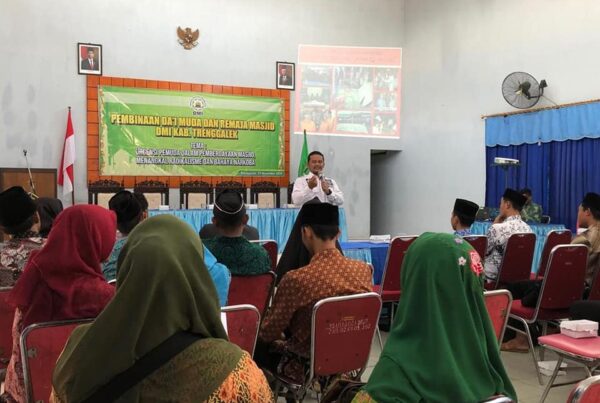 BNNK TRENGGALEK TURUT ANDIL PADA GIAT PEMBINAAN DA'I MUDA DAN REMAJA MASJID OLEH DEWAN MASJID DAN KANTOR KEMENAG KABUPATEN TRENGGALEK