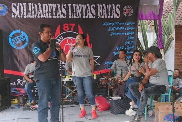 BNNK Trenggalek Giatkan Kampanye Stop Narkoba Pada Ajang Temu Kangen Dulur Pisah Balung Komunitas Bolu 87 Trenggalek