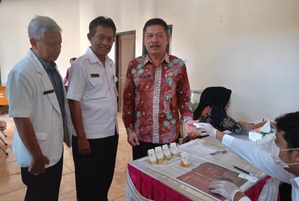 TES URIN BAGI PEJABAT DISDIKPORA KABUPATEN TRENGGALEK