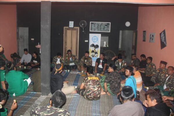 BNNK Trenggalek Silaturahmi dan Lakukan Screening Tes Urin Pada PC GP Ansor dan Satkorcab Banser Trenggalek BNNK Trenggalek Silaturahmi dan Lakukan Screening Tes Urin Pada PC GP Ansor dan Satkorcab Banser Trenggalek