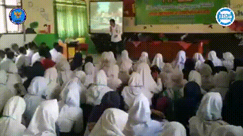 Sosialisasi Bahaya Narkoba MPLS SMK Negeri 2 Trenggalek