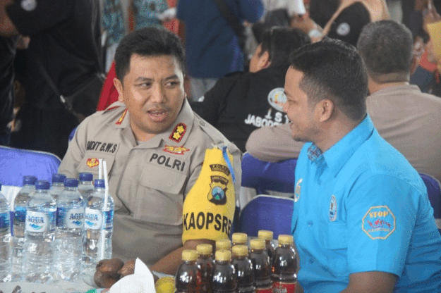 Kampanye Stop Narkoba di acara Reuni Akbar dan Halal Bihalal Komunitas Info Seputar Trenggalek (IST) Kampanye Stop Narkoba di acara Reuni Akbar dan Halal Bihalal Komunitas Info Seputar Trenggalek (IST)
