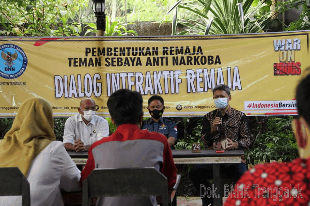 PEMBENTUKAN REMAJA TEMAN SEBAYA ANTI NARKOBA