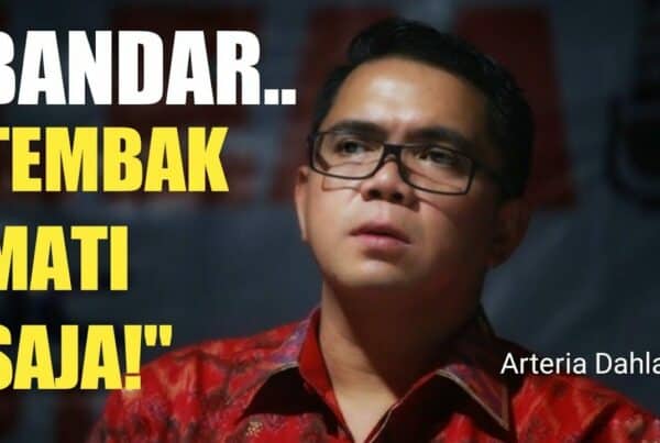 BANDAR DITEMBAK MATI SAJA!