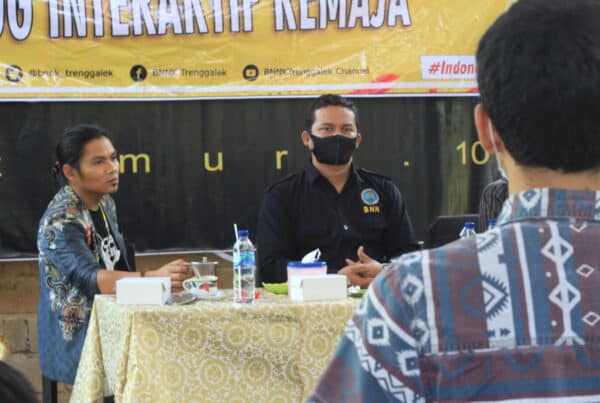 DIALOG INTERAKTIF REMAJA TEMAN SEBAYA ANTI NARKO