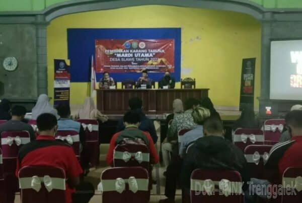 PEMBINAAN KARANG TARUNA “MARDI UTAMA” DESA SLAWE, WATULIMO