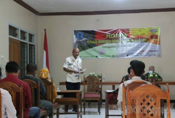 TINGKATKAN LAYANAN REHABILITASI, BNNK TRENGGALEK BEKALI PETUGAS IBM DESA WATULIMO DENGAN PELATIHAN TINGKATKAN LAYANAN REHABILITASI, BNNK TRENGGALEK BEKALI PETUGAS IBM DESA WATULIMO DENGAN PELATIHAN