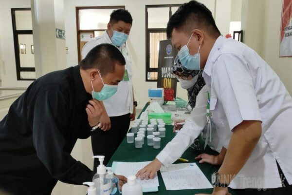 SOSIALISASI NARKOBA DAN TES URIN MANDIRI PENGADILAN NEGERI TRENGGALEK