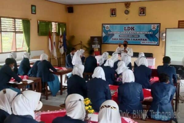 Sosialisasi P4GN pada Kegiatan Latihan Dasar Kepemimpinan Pengurus OSIS SMA Negeri 1 Kampak