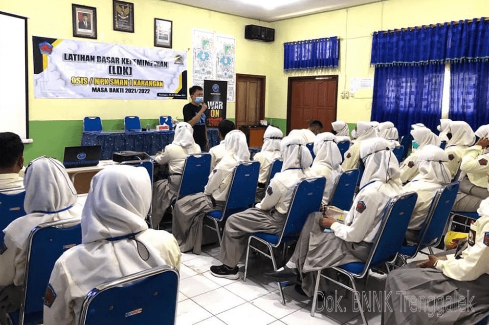 Sosialisasi P4GN pada Kegiatan LDK Pengurus MPK/OSIS SMA Negeri 1 Karangan