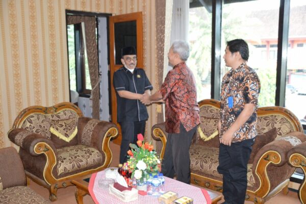 KUATKAN SINERGITAS, PLT. KEPALA BNNK TRENGGALEK SAFARI SILATURAHMI DAN KOORDINASI DENGAN FORKOPIMDA TRENGGALEK