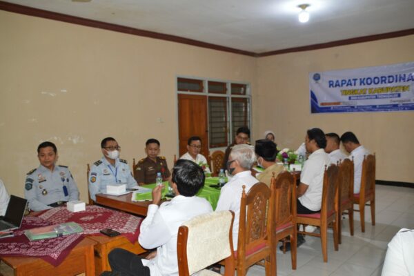 OPTIMALKAN UPAYA P4GN, BNNK TRENGGALEK GELAR RAKOR ANTAR WILAYAH KABUPATEN