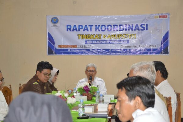 OPTIMALKAN UPAYA P4GN, BNNK TRENGGALEK GELAR RAKOR ANTAR WILAYAH KABUPATEN