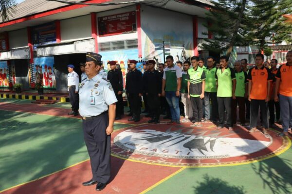 PLT. KEPALA BNNK TRENGGALEK PIMPIN APEL P4GN DI RUTAN KELAS II B TRENGGALEK