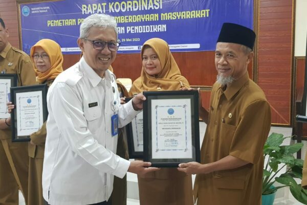 RAPAT KOORDINASI PEMETAAN PROGRAM PEMBERDAYAAN MASYARAKAT DI LINGKUNGAN PENDIDIKAN