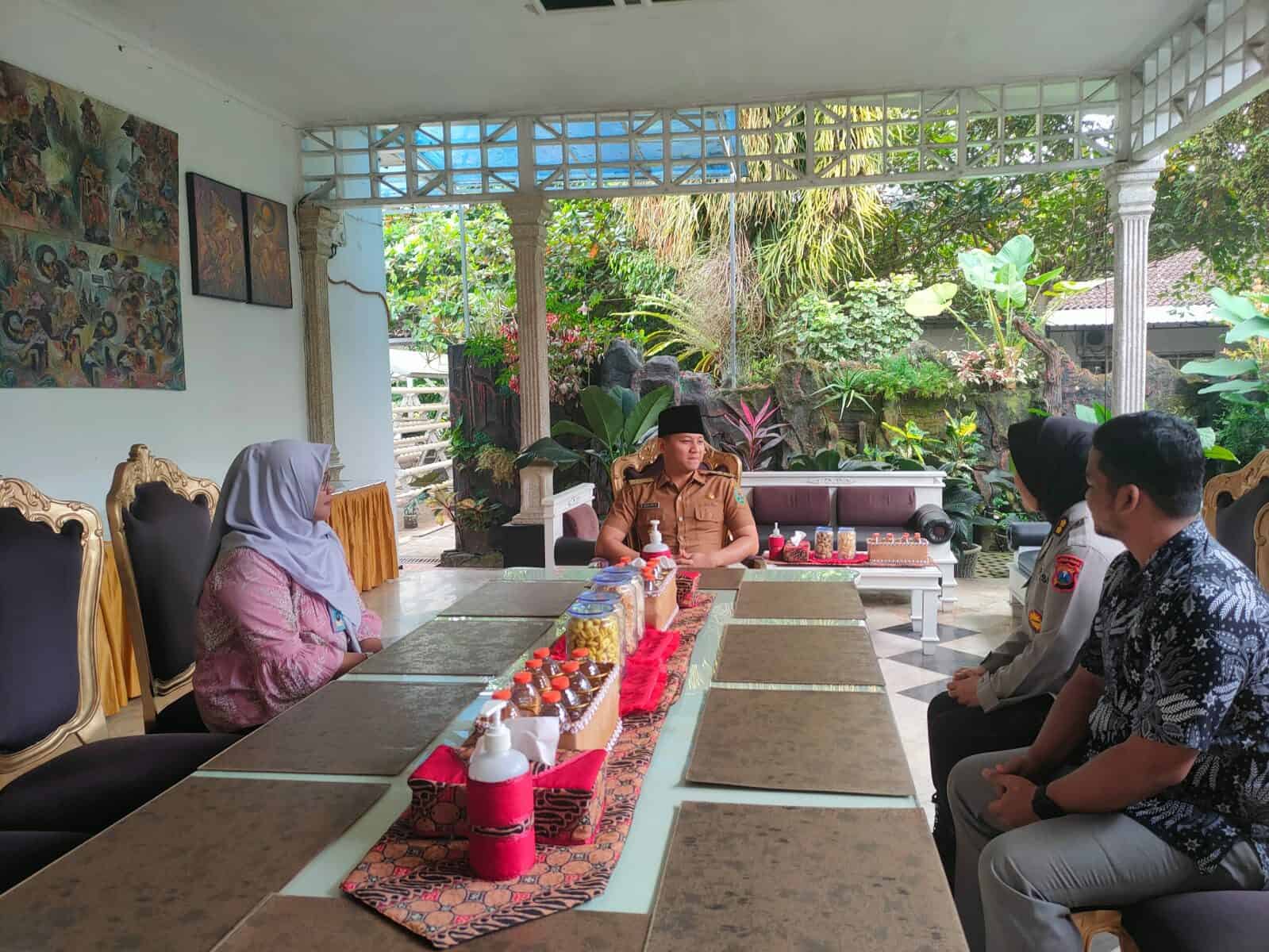KEPALA BNNK TRENGGALEK SILATURAHMI DAN SINERGITAS DENGAN BUPATI TRENGGALEK DAN FORKOPIMDA