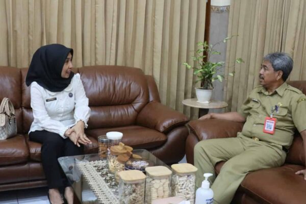 KEPALA BNNK TRENGGALEK SILATURAHMI DAN SINERGITAS DENGAN BUPATI TRENGGALEK DAN FORKOPIMDA