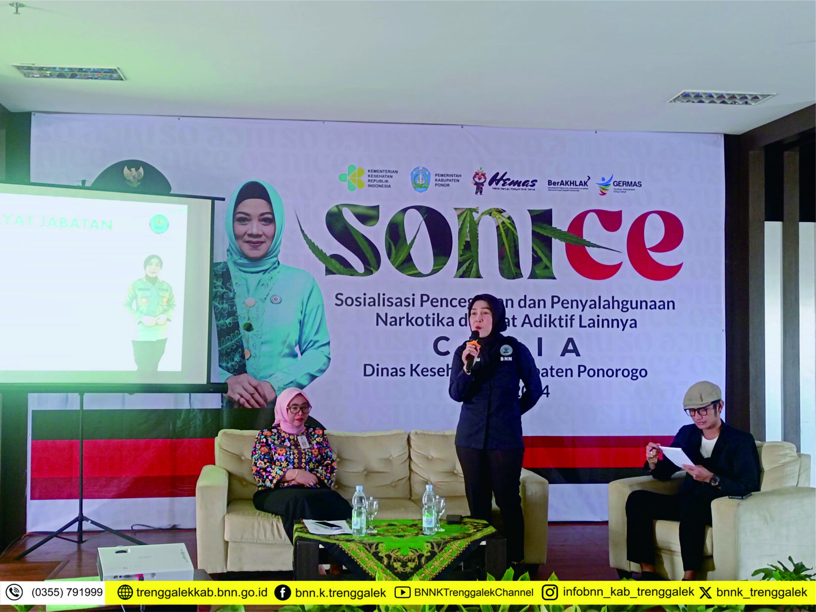 Talkshow dengan tema “Sosialisasi Pencegahan Dan Penyalahgunaan Narkotika, Psikotropika Dan Zat Adiktif Lainnya (NAPZA)” untuk siswa SMA / SMK sederajat di Kabupaten Ponorogo