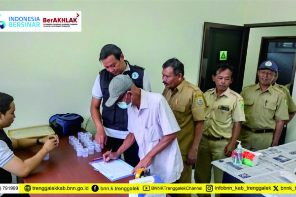 SEMINAR P4GN & TES URIN BAGI KADES PERANGKAT DESA DI WILAYAH KECAMATAN DURENAN