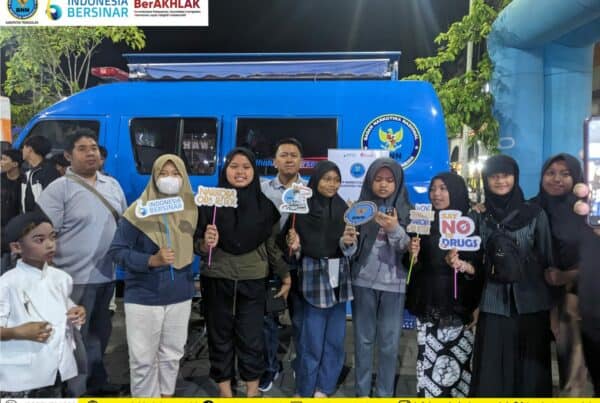 EDUKASI SEPUTAR NARKOBA PADA GEBYAR NUSANTARA SD MUHAMMADIYAH 1 TRENGGALEK