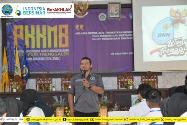 PEMBEKALAN DAN SOSIALISASI P4GN, SERTA DEKLARASI ANTI NARKOBA PADA PKKMB TAHUN 2024 STKIP PGRI TRENGGALEK PEMBEKALAN DAN SOSIALISASI P4GN, SERTA DEKLARASI ANTI NARKOBA PADA PKKMB TAHUN 2024 STKIP PGRI TRENGGALEK