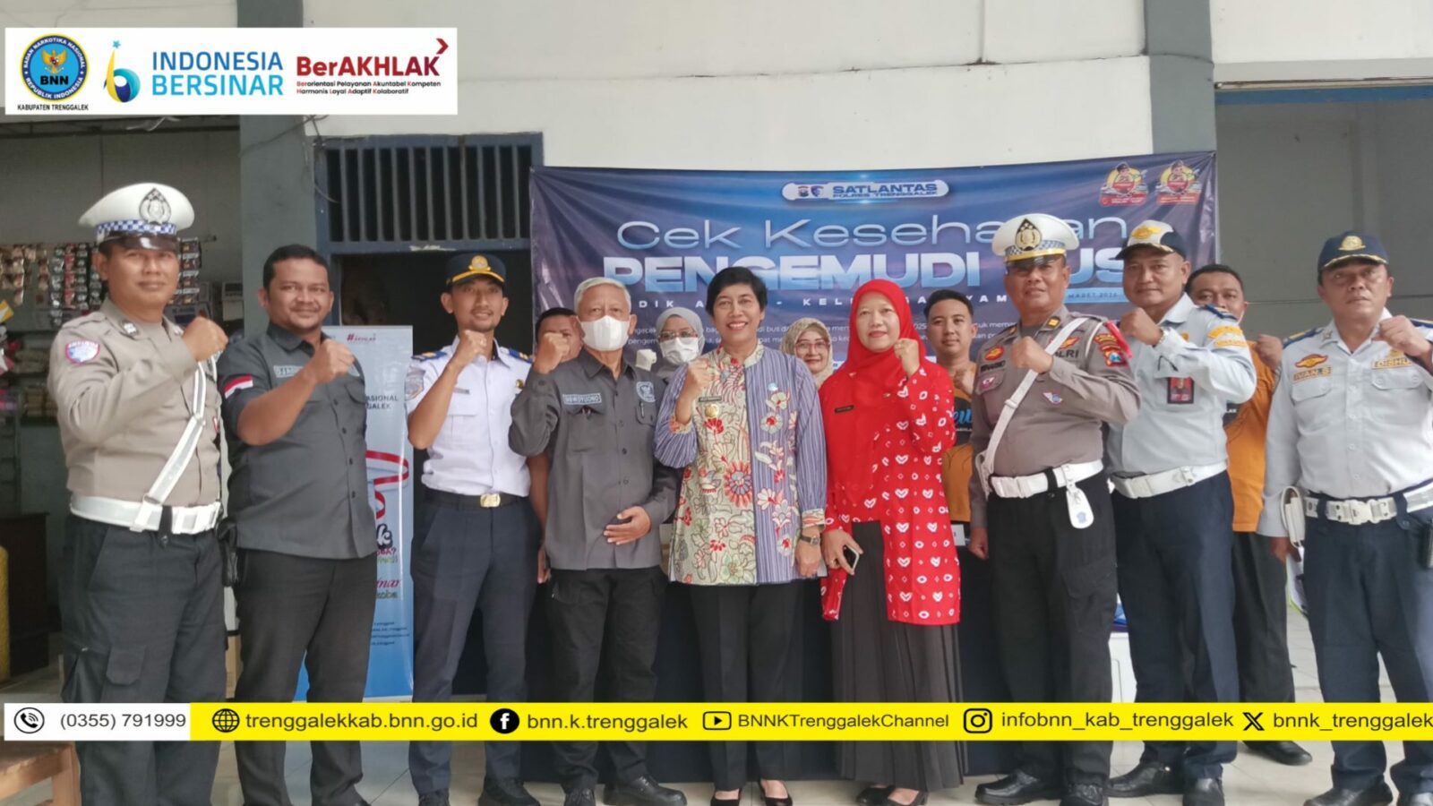 Tes Urine Narkoba dan Pemeriksaan Kesehatan pada Awak Bus Terminal Surodakan Trenggalek Tes Urine Narkoba dan Kesehatan pada Awak Bus Terminal Surodakan Trenggalek